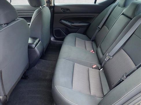 Used 2024 Nissan Altima 2.5 S image 7