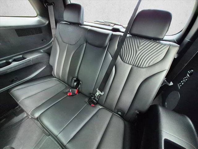 Used 2023 Hyundai Palisade Calligraphy w/ Winter Package FWD image 18