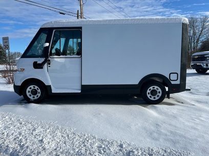 New 2025 Chevrolet Brightdrop 400