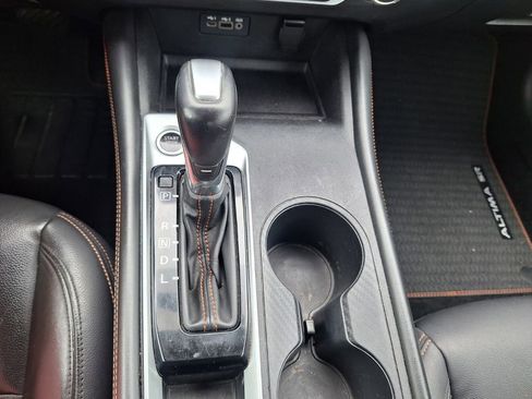 Used 2019 Nissan Altima 2.5 SR w/ SR Premium Package FWD image 18