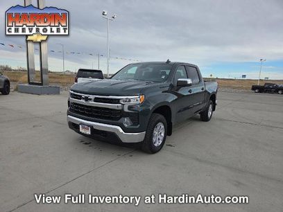 New 2026 Chevrolet Silverado 1500 LT w/ LPO, Dark Essentials Package