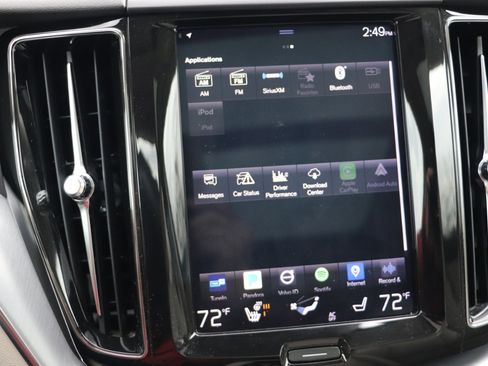 Used 2019 Volvo XC60 T6 Momentum w/ Premium Package image 22