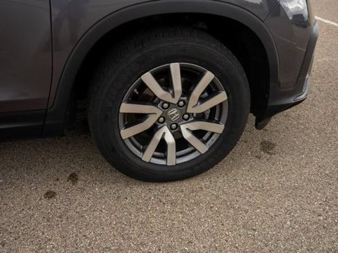 Used 2020 Honda Pilot EX image 9