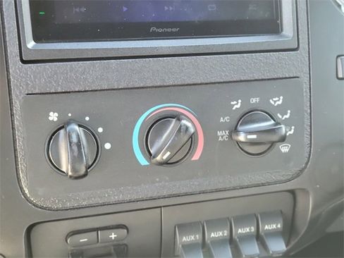 Used 2004 Ford F250 4x4 Crew Cab Super Duty image 27