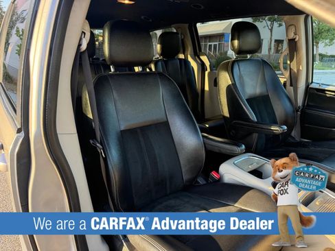 Used 2017 Dodge Grand Caravan SXT FWD image 26
