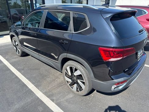 Used 2024 Volkswagen Taos SEL AWD/4WD image 3