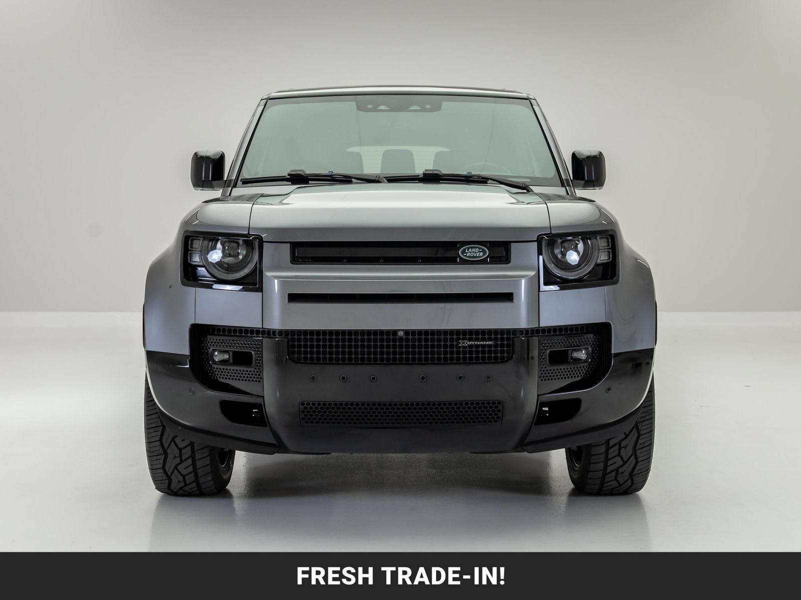 Used 2023 Land Rover Defender 130 X-Dynamic SE AWD/4WD image 3