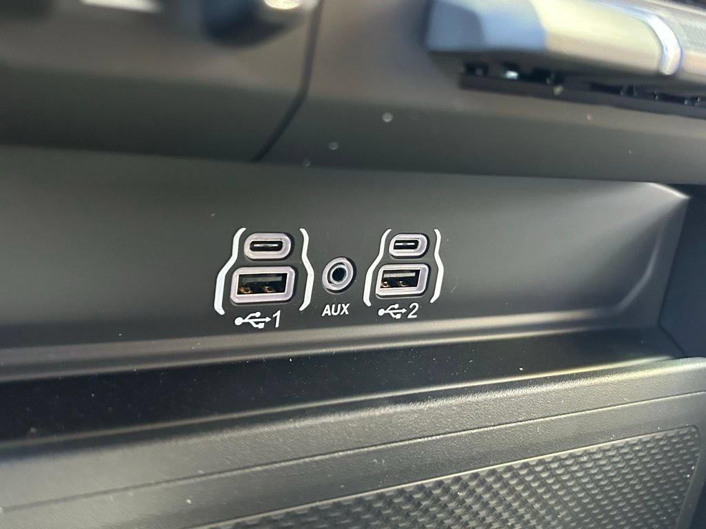 New 2026 RAM 3500 Big Horn AWD/4WD image 52