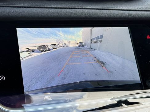 New 2025 Cadillac XT6 Luxury image 24