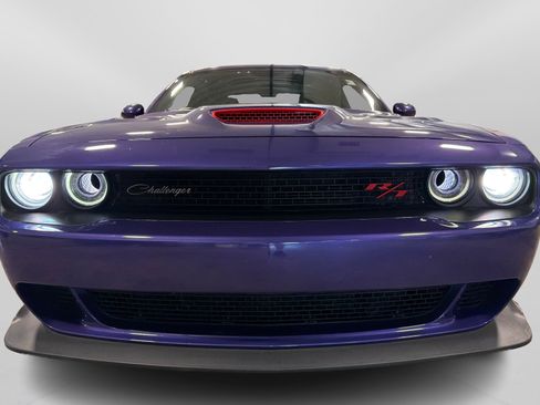 Used 2019 Dodge Challenger R/T Scat Pack RWD image 10