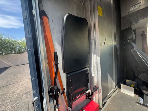 Used 2022 RAM ProMaster 3500 w/ Fleet Safety Group FWD image 17