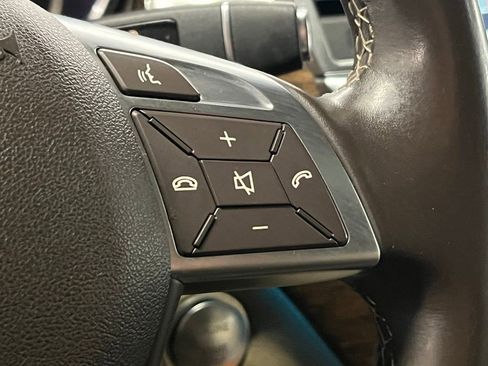 Used 2014 Mercedes-Benz GL 450 4MATIC image 26