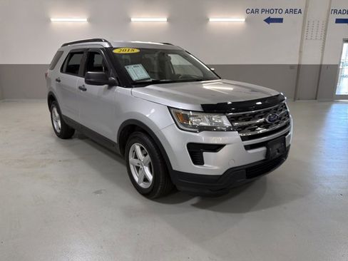 Used 2018 Ford Explorer 4WD image 4