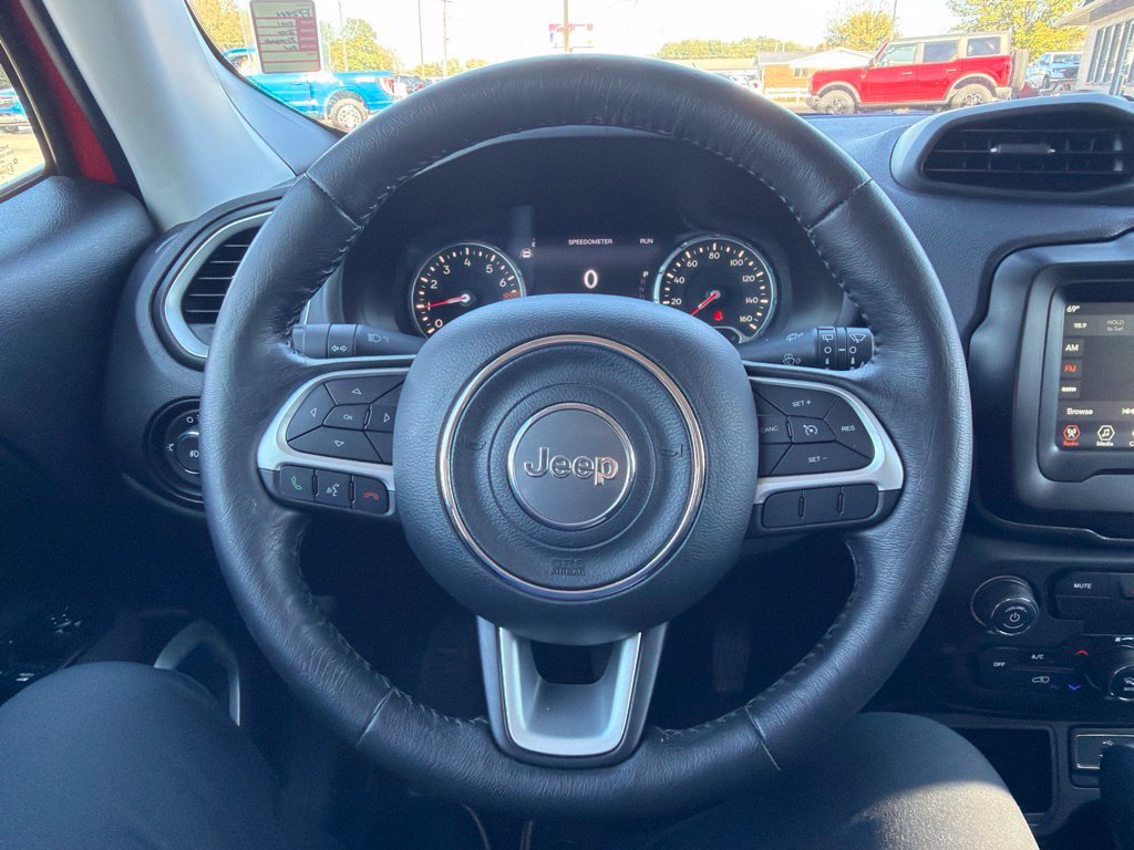 Used 2021 Jeep Renegade Latitude w/ Convenience Group FWD image 30