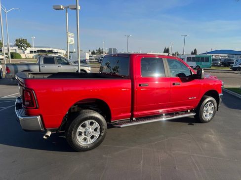 Used 2026 RAM 2500 Big Horn AWD/4WD image 14