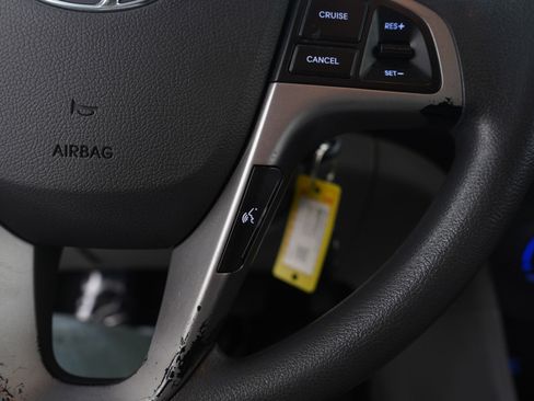 Used 2015 Hyundai Accent GLS w/ Option Group 02 image 26