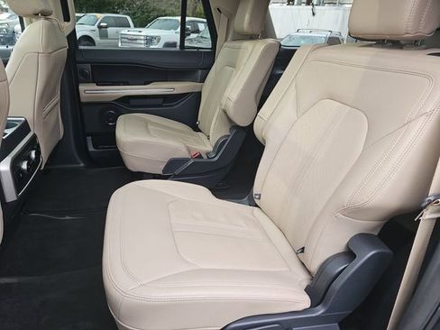 Used 2024 Ford Expedition Max Limited image 15