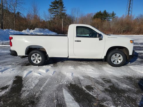 Used 2021 Chevrolet Silverado 1500 W/T w/ WT Fleet Convenience Package image 4