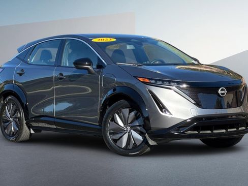 Certified 2023 Nissan Ariya FWD image 2