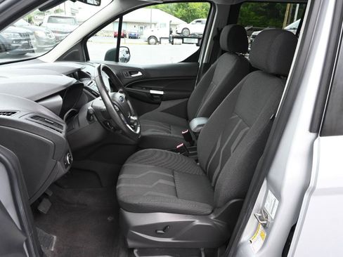 Used 2017 Ford Transit Connect XLT FWD image 15