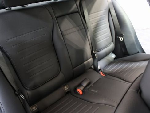 Used 2024 Mercedes-Benz C 300 4MATIC Sedan image 23