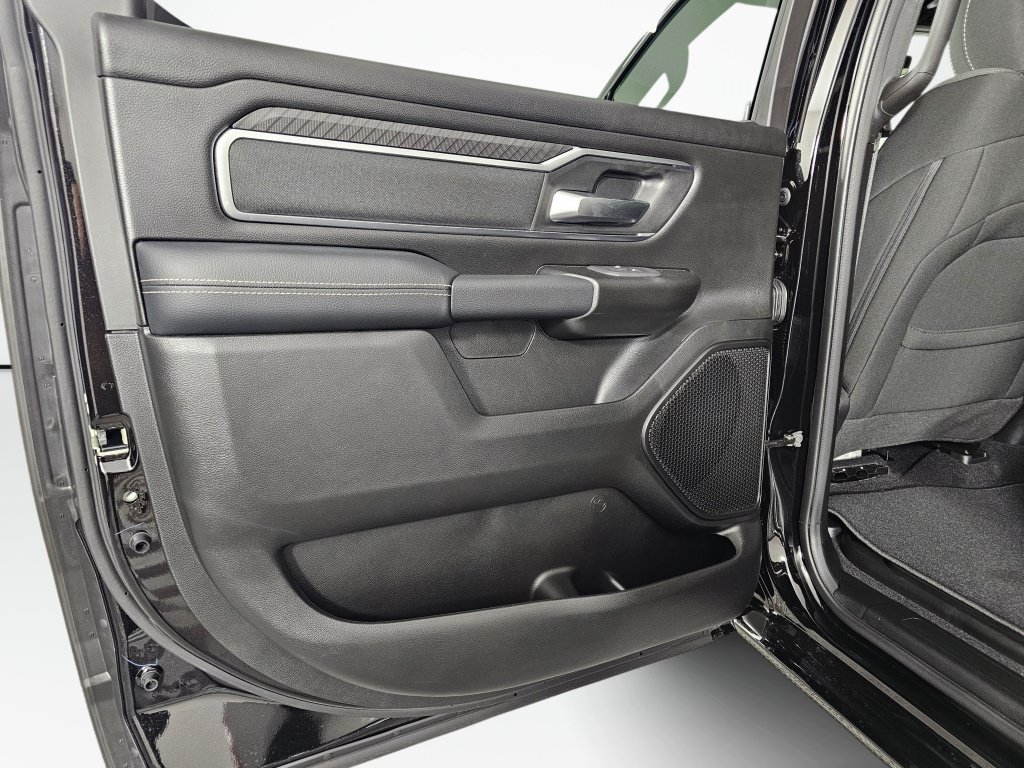 New 2026 RAM 1500 Big Horn AWD/4WD image 32