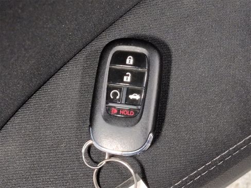 Used 2022 Honda Civic Sport image 34