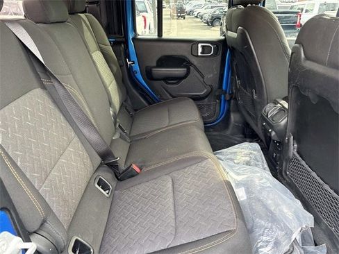 Used 2024 Jeep Gladiator Mojave image 21