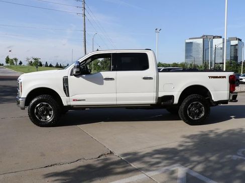 Used 2024 Ford F250 King Ranch w/ Tremor Off-Road Package AWD/4WD image 4