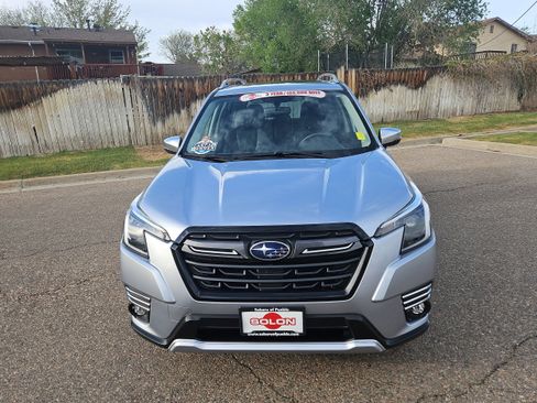 Used 2023 Subaru Forester Touring AWD/4WD image 6