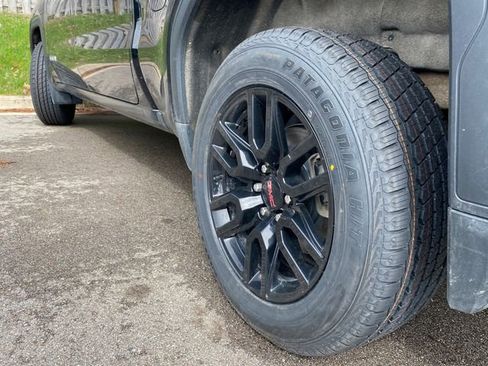 Certified 2024 GMC Sierra 1500 Elevation image 12