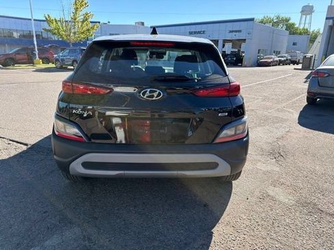 Used 2022 Hyundai Kona SE w/ Cargo Package AWD/4WD image 4