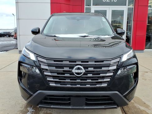 New 2026 Nissan Rogue SV image 2