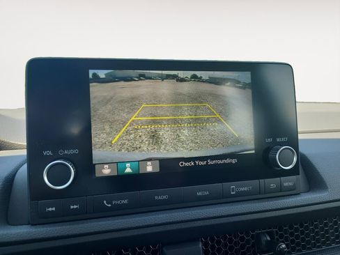 Used 2023 Honda CR-V LX image 27