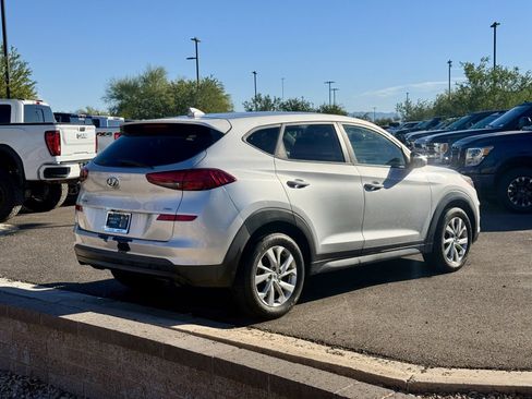 Used 2019 Hyundai Tucson SE image 3
