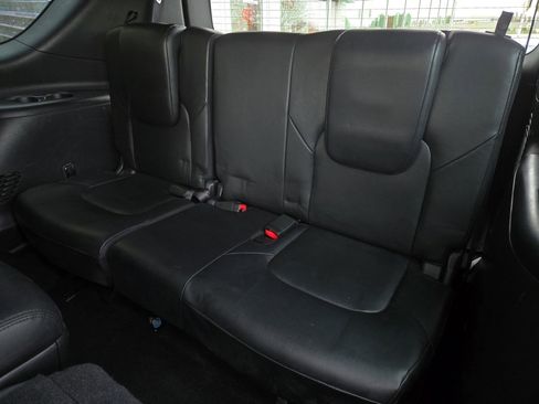 Used 2023 Nissan Armada SL w/ Midnight Edition Package image 12