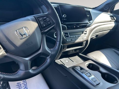Used 2024 Honda Ridgeline TrailSport image 10