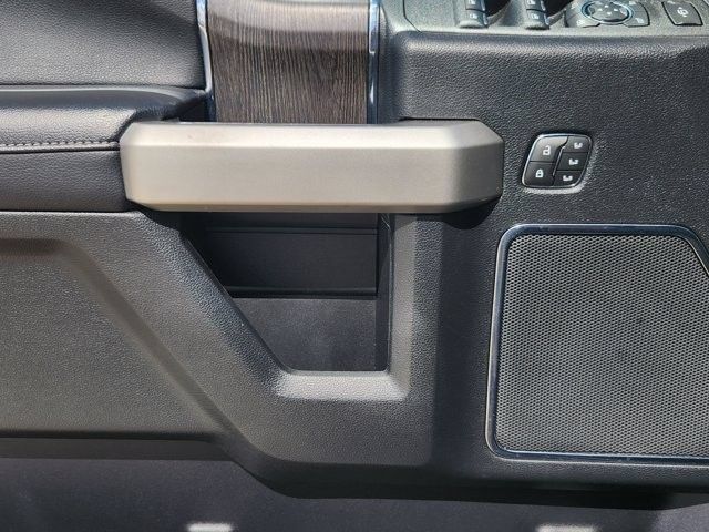 Used 2021 Ford F250 Lariat w/ Lariat Value Package AWD/4WD image 20