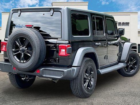 Used 2020 Jeep Wrangler Unlimited Sport AWD/4WD image 2