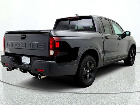Used 2024 Honda Ridgeline Black Edition image 5
