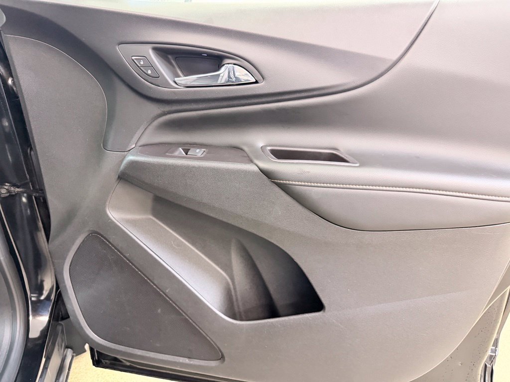 Used 2021 Chevrolet Equinox Premier FWD image 40