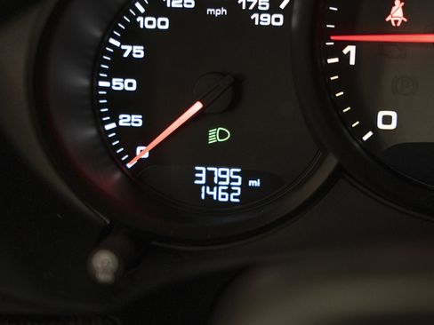 Used 2025 Porsche 718 Cayman S RWD image 37