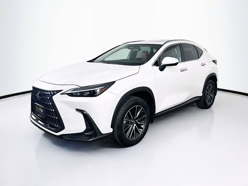 Used 2025 Lexus NX 350 AWD image 3