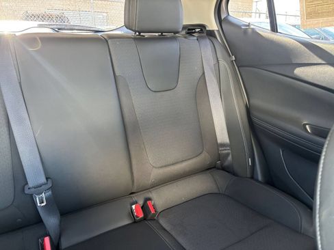 Used 2025 Buick Encore GX Preferred FWD image 35