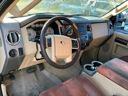 Used 2008 Ford F450 Lariat image 17
