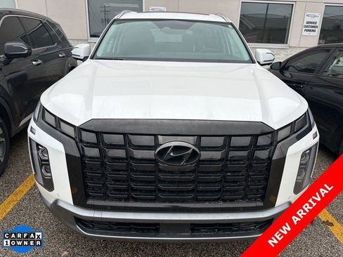 Used 2023 Hyundai Palisade SEL w/ Premium Package AWD/4WD image 2