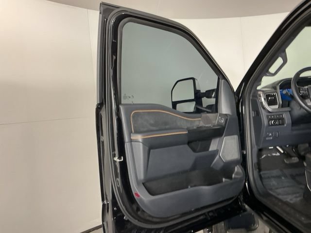 Used 2024 Ford F350 Platinum AWD/4WD image 16