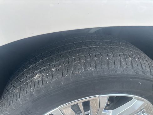 Used 2021 Chevrolet Tahoe High Country image 27