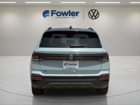 New 2026 Volkswagen Taos SE FWD image 6