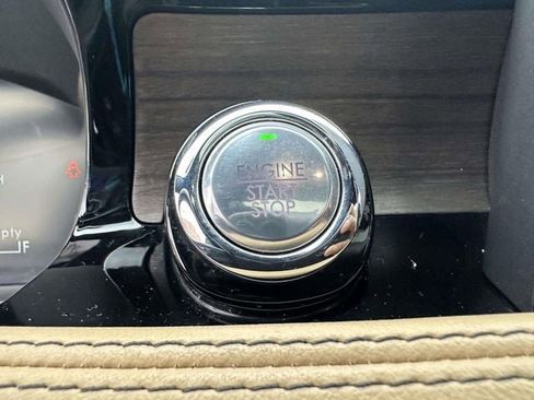 Used 2021 Lincoln Corsair Reserve w/ Equipment Group 201A image 27